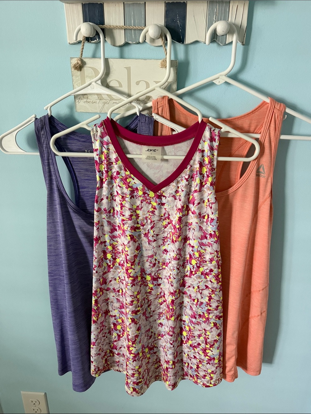 Lot of 3 racer back women’s sport tops Size L